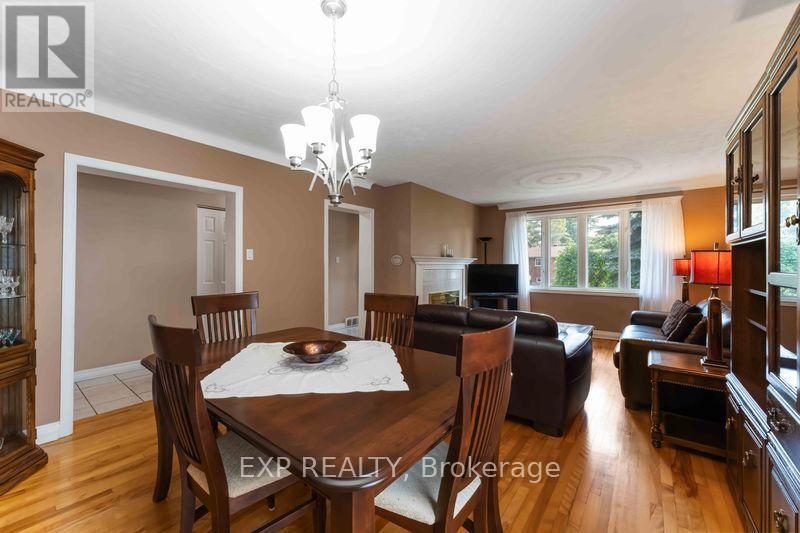 6 Lyall Street
