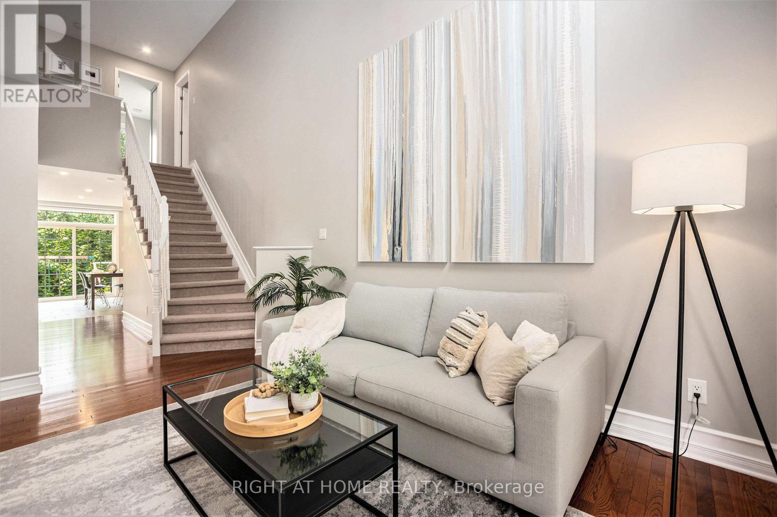422 Deer View Avenue