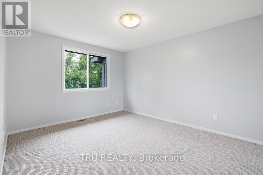 227 Pickford Drive