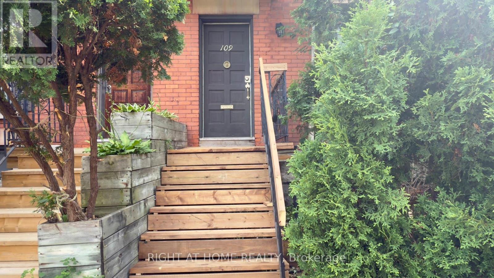 109 Sweetland Avenue