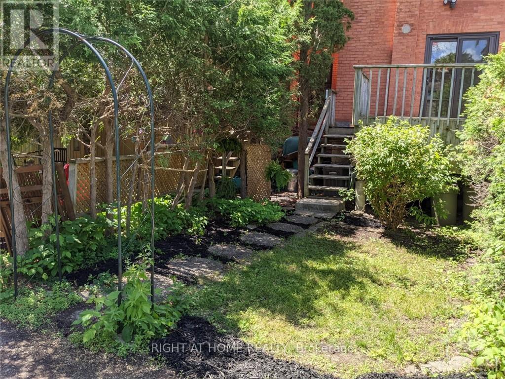 109 Sweetland Avenue