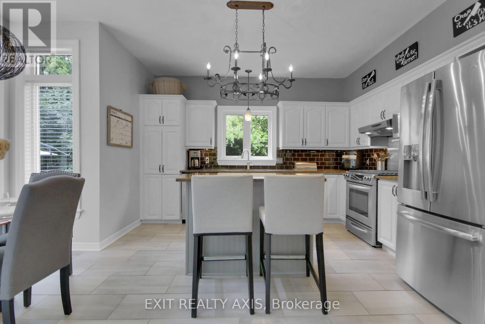 155 Longshire Circle