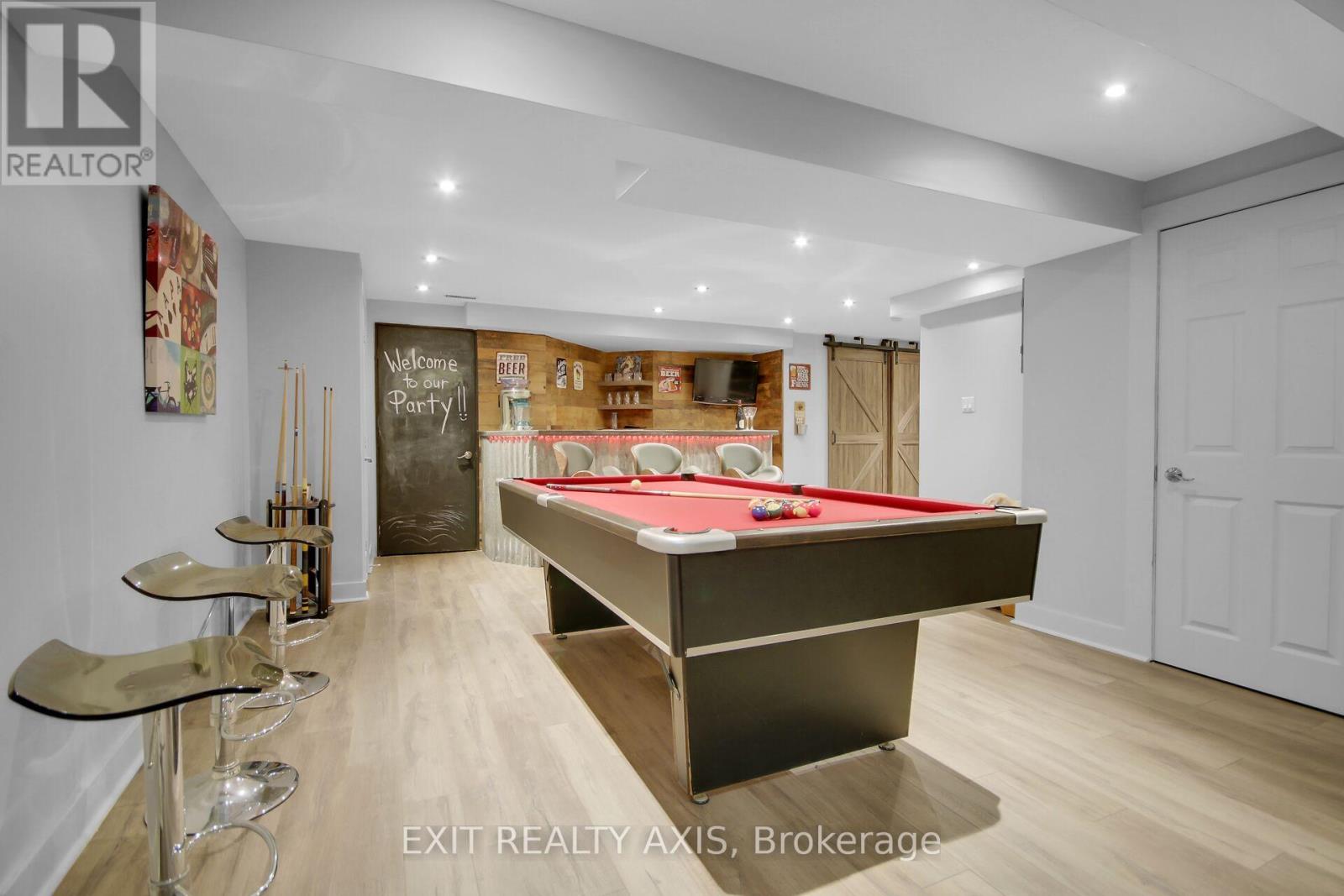 155 Longshire Circle