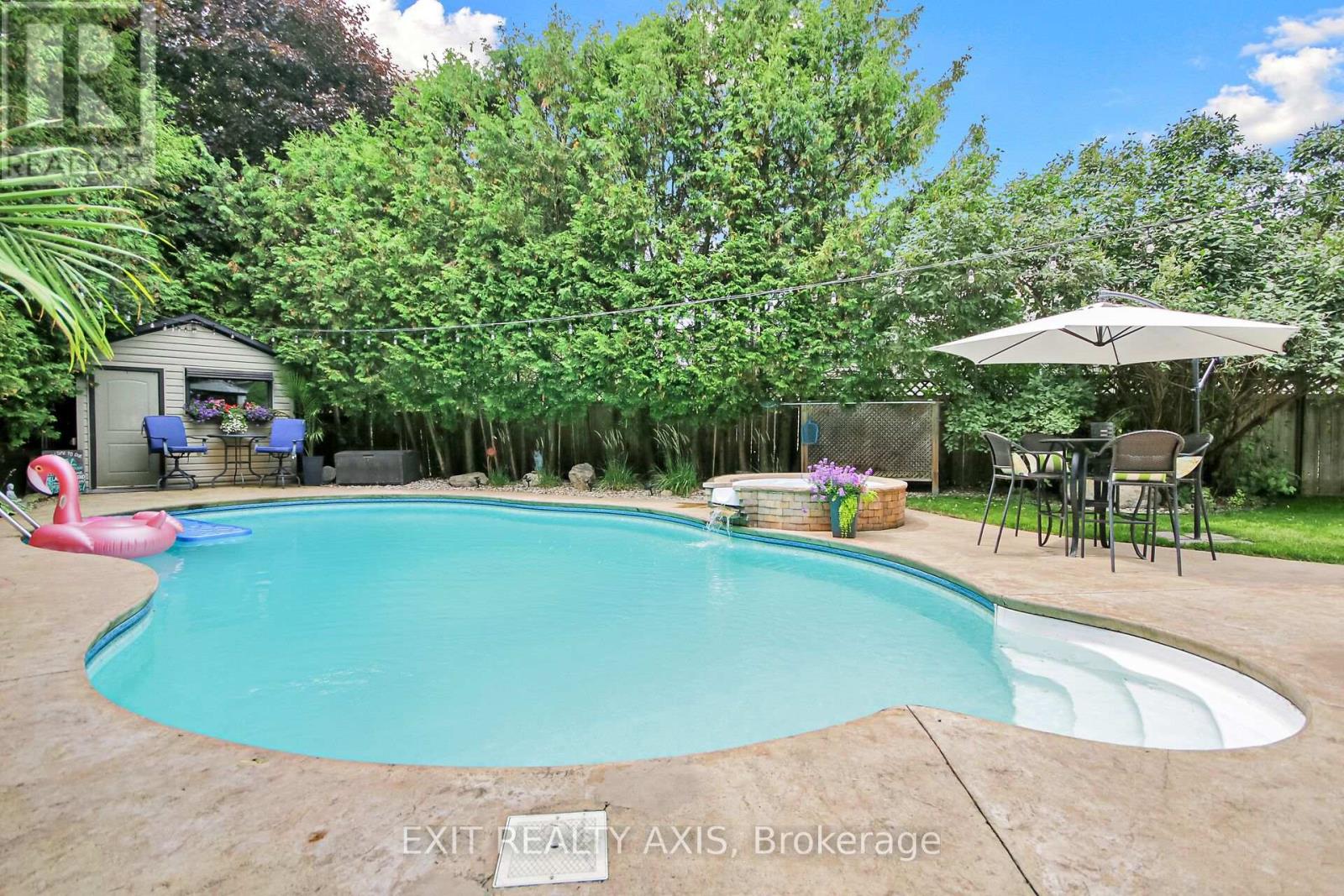155 Longshire Circle