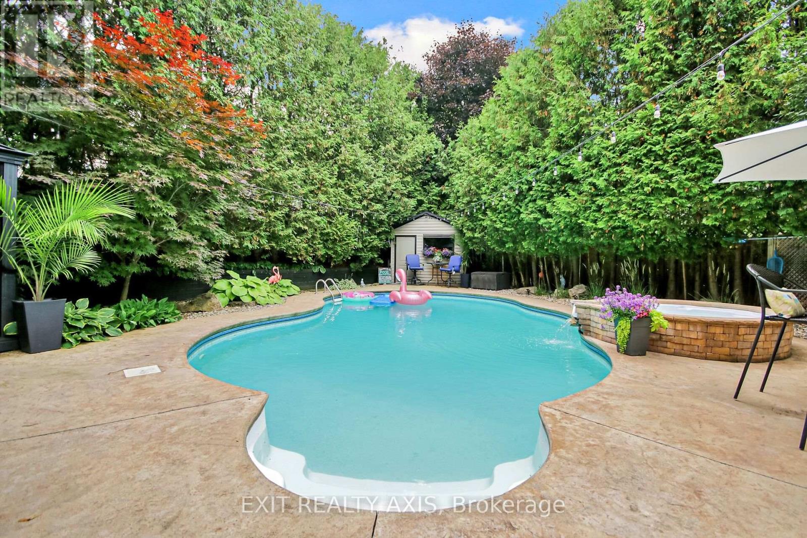 155 Longshire Circle