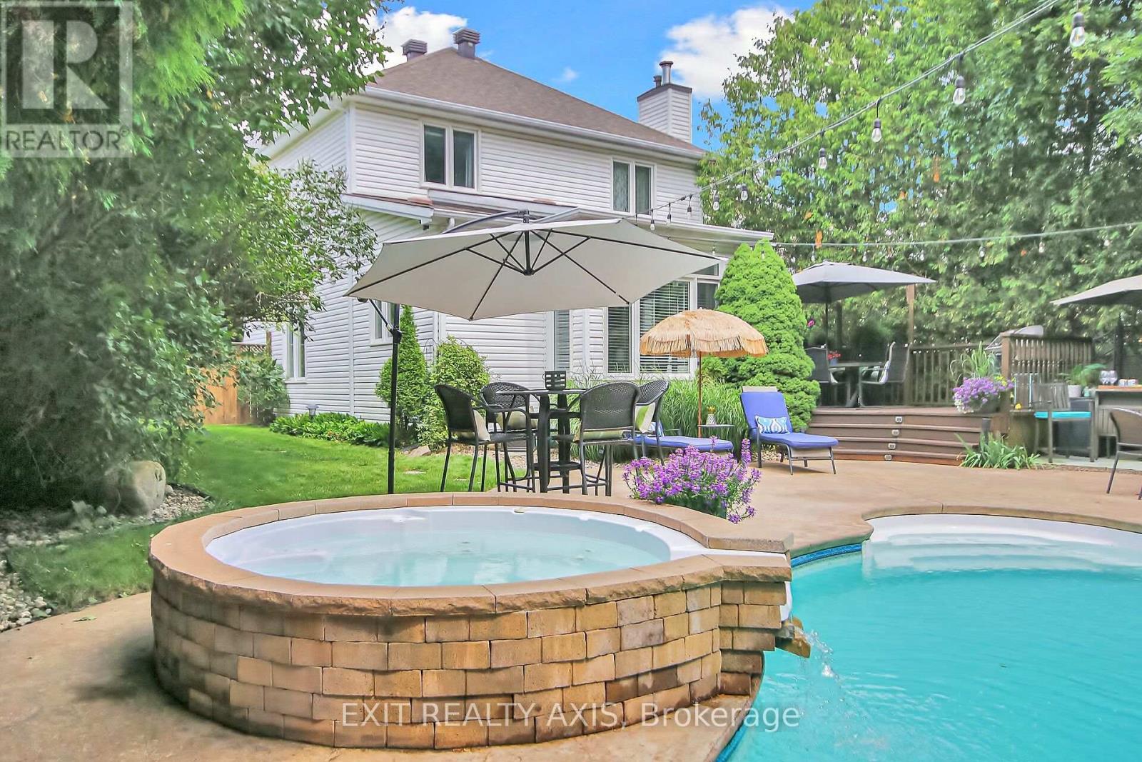 155 Longshire Circle
