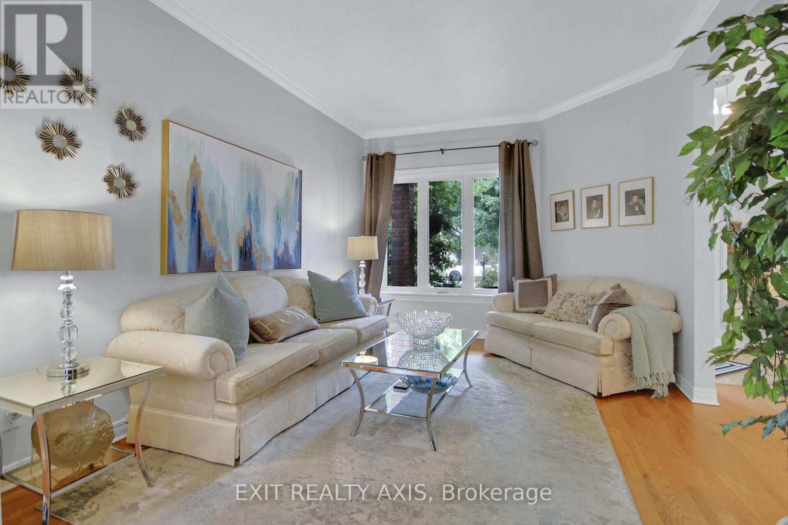 155 Longshire Circle