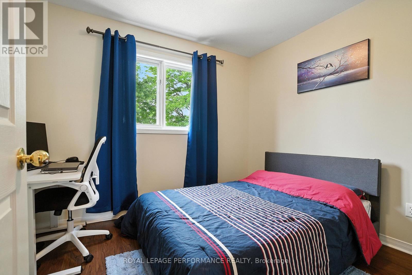 1493 Lynx Crescent