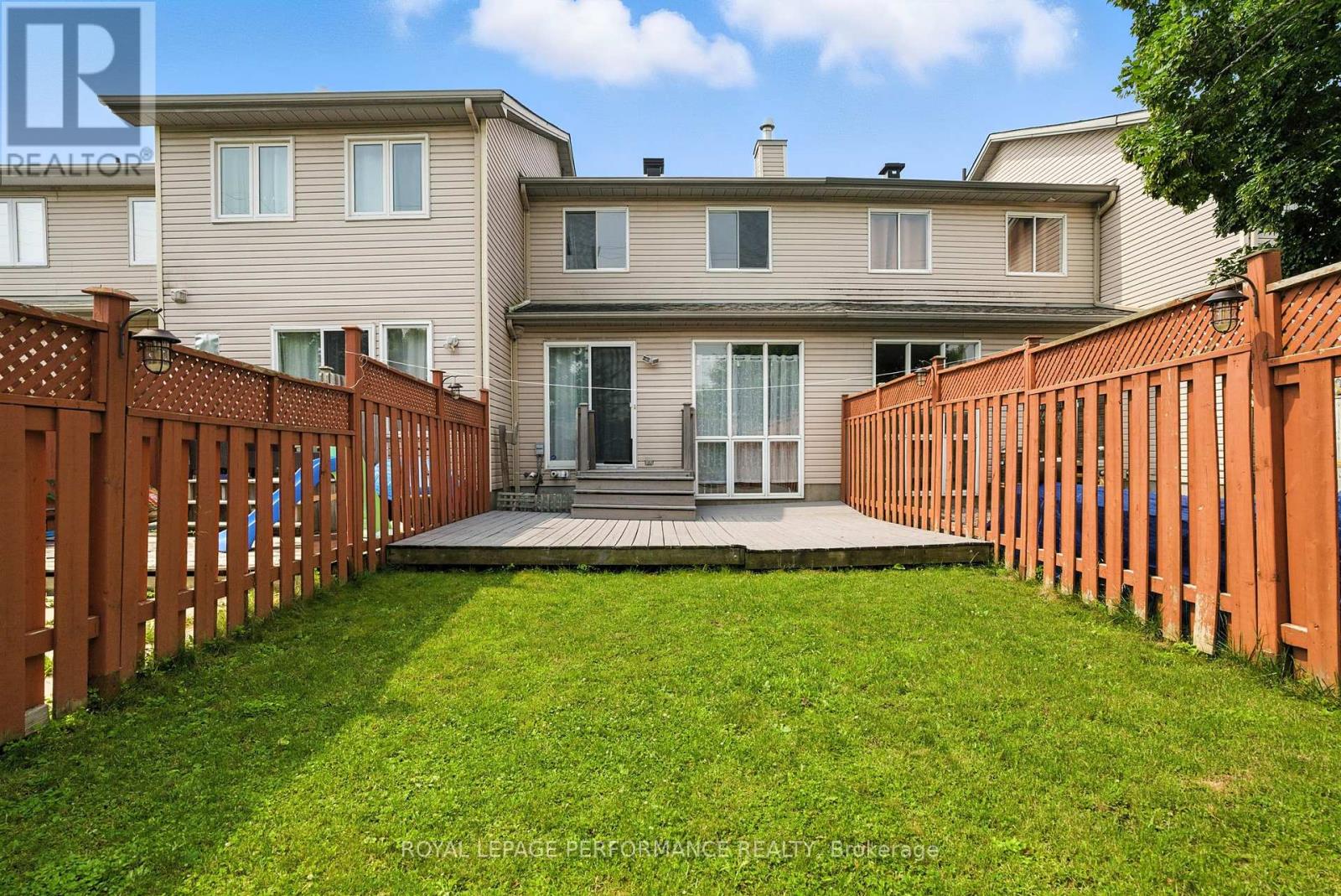 1493 Lynx Crescent