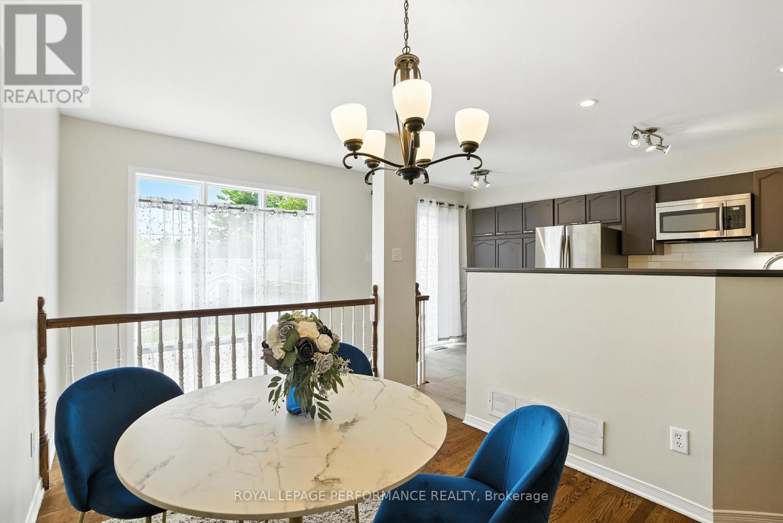 1493 Lynx Crescent