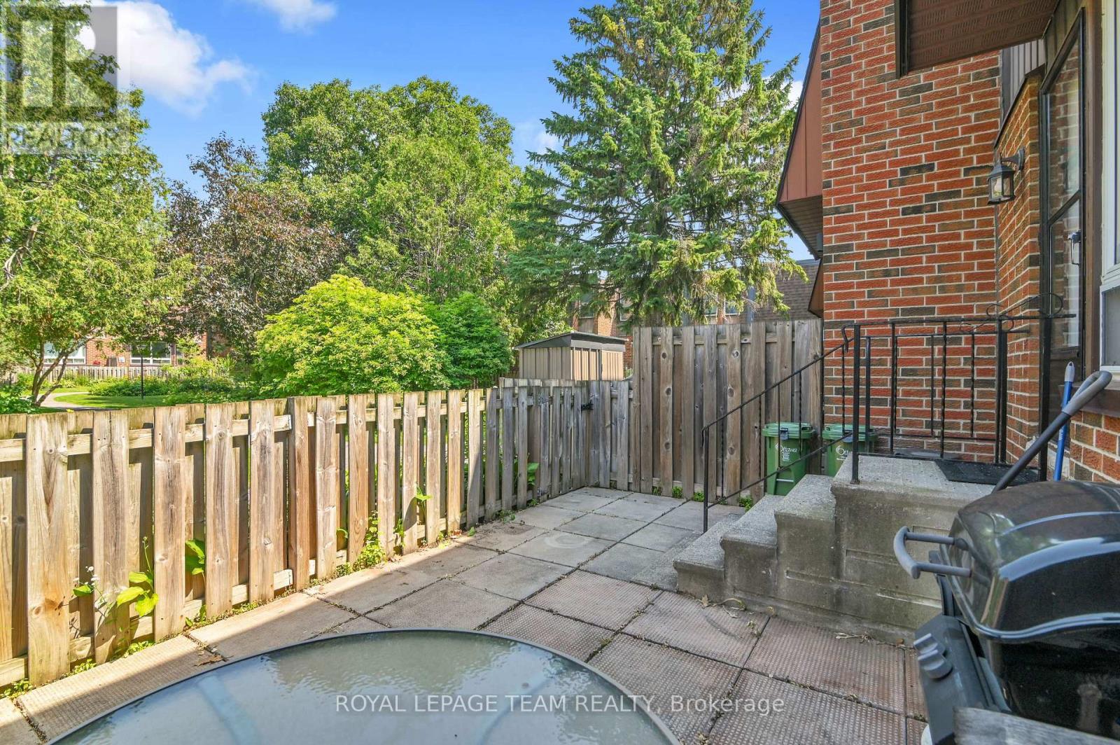 2280 Cotters Crescent
