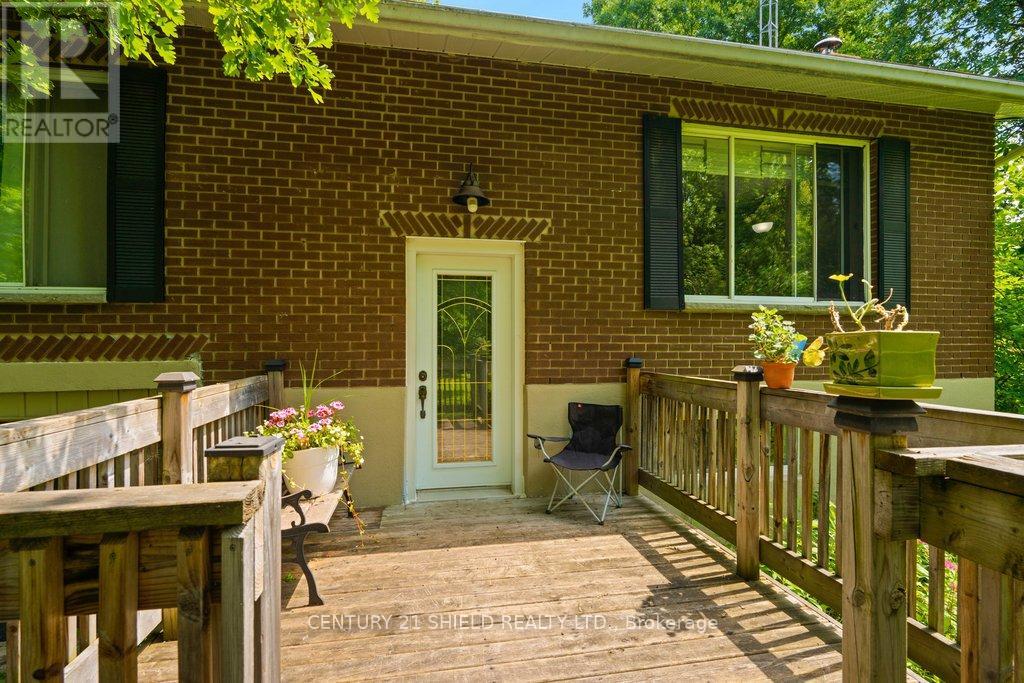 4571 Glen Roy Road