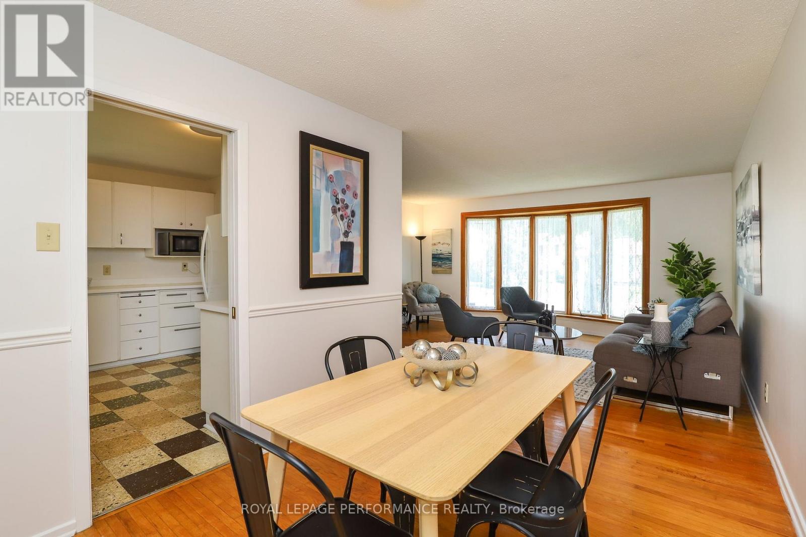 45 Keewatin Crescent