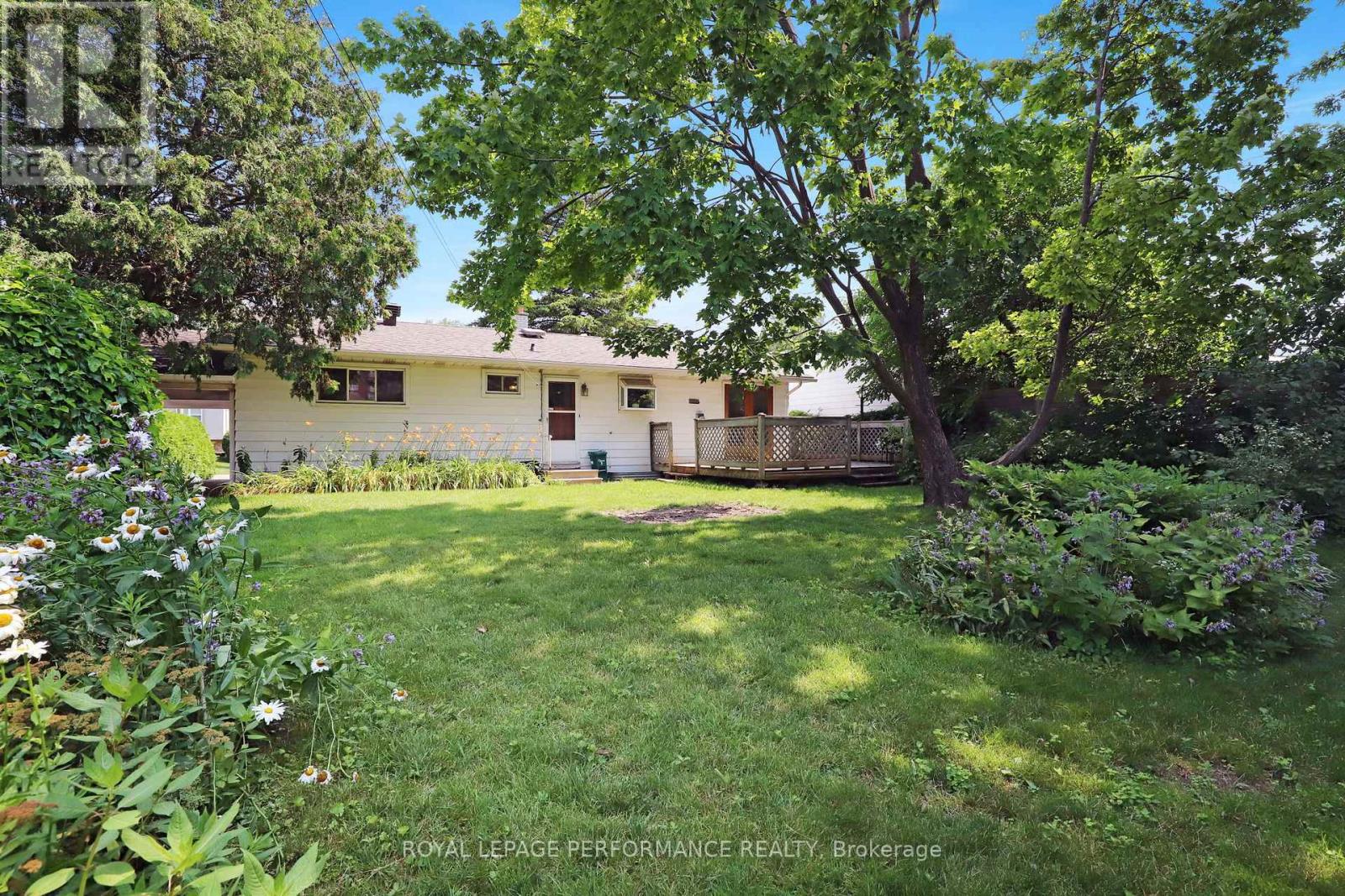 45 Keewatin Crescent