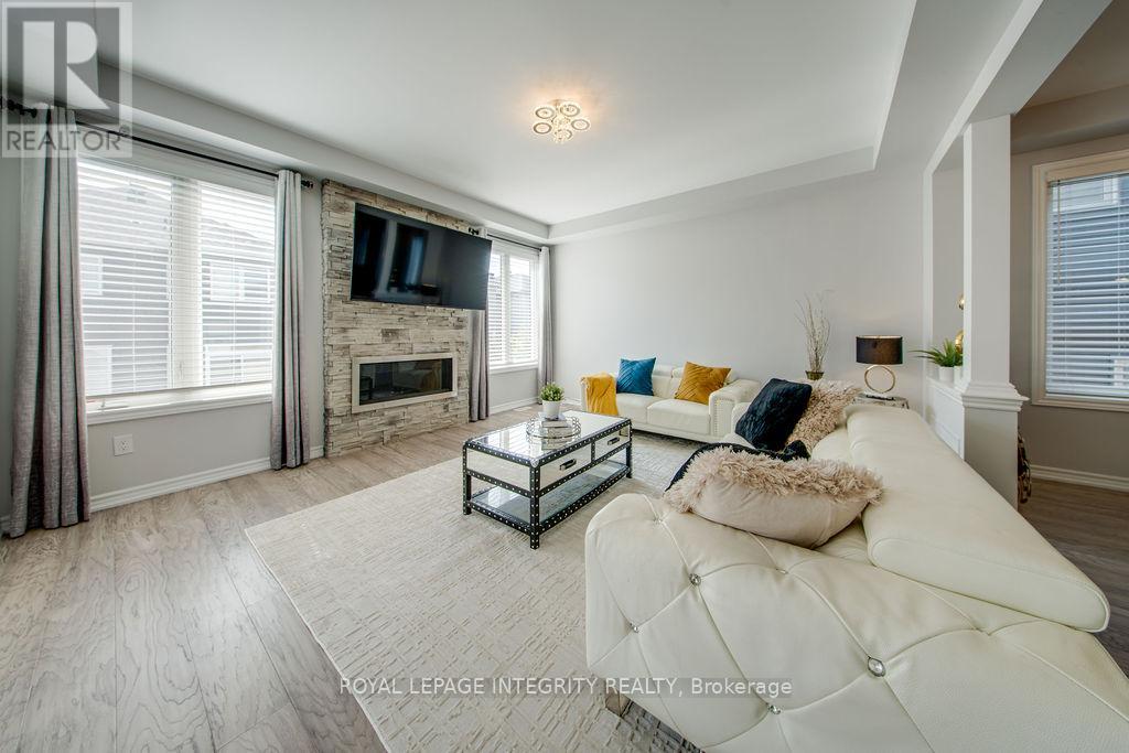 405 Aphelion Crescent