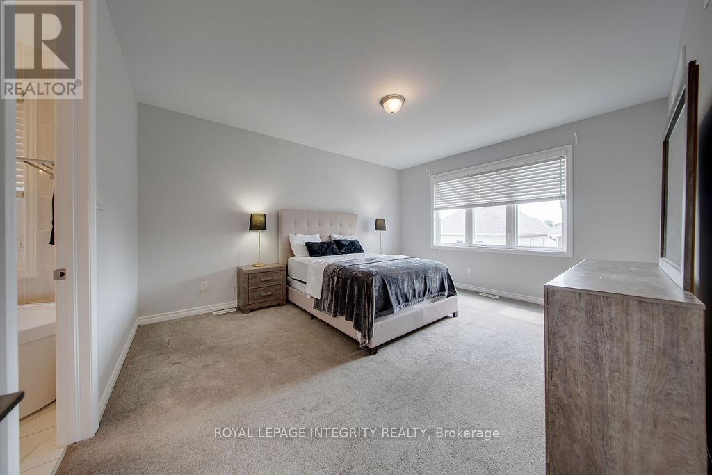 405 Aphelion Crescent