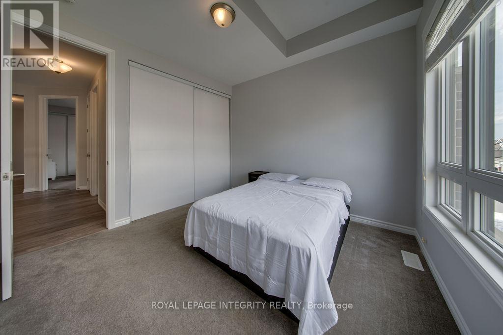 405 Aphelion Crescent