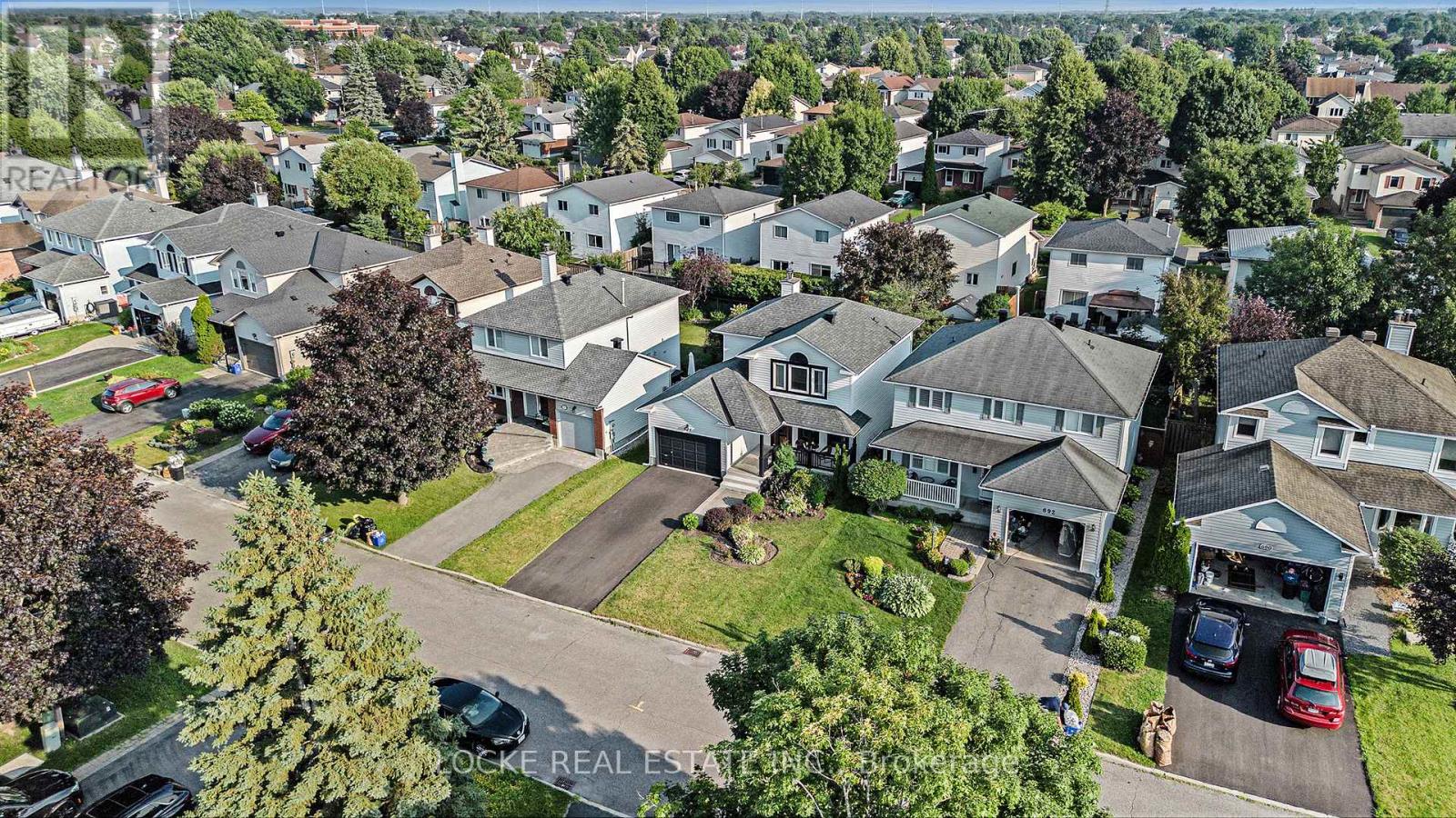 694 Morewood Crescent