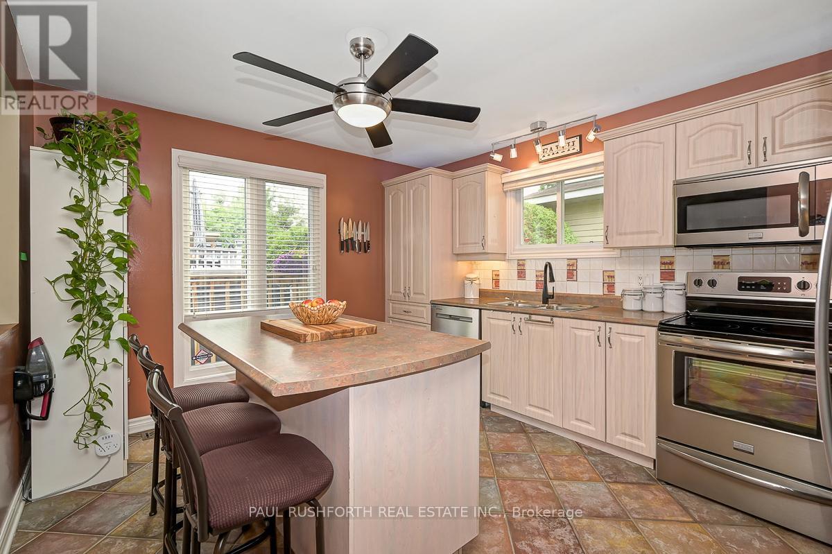 6156 Vineyard Drive