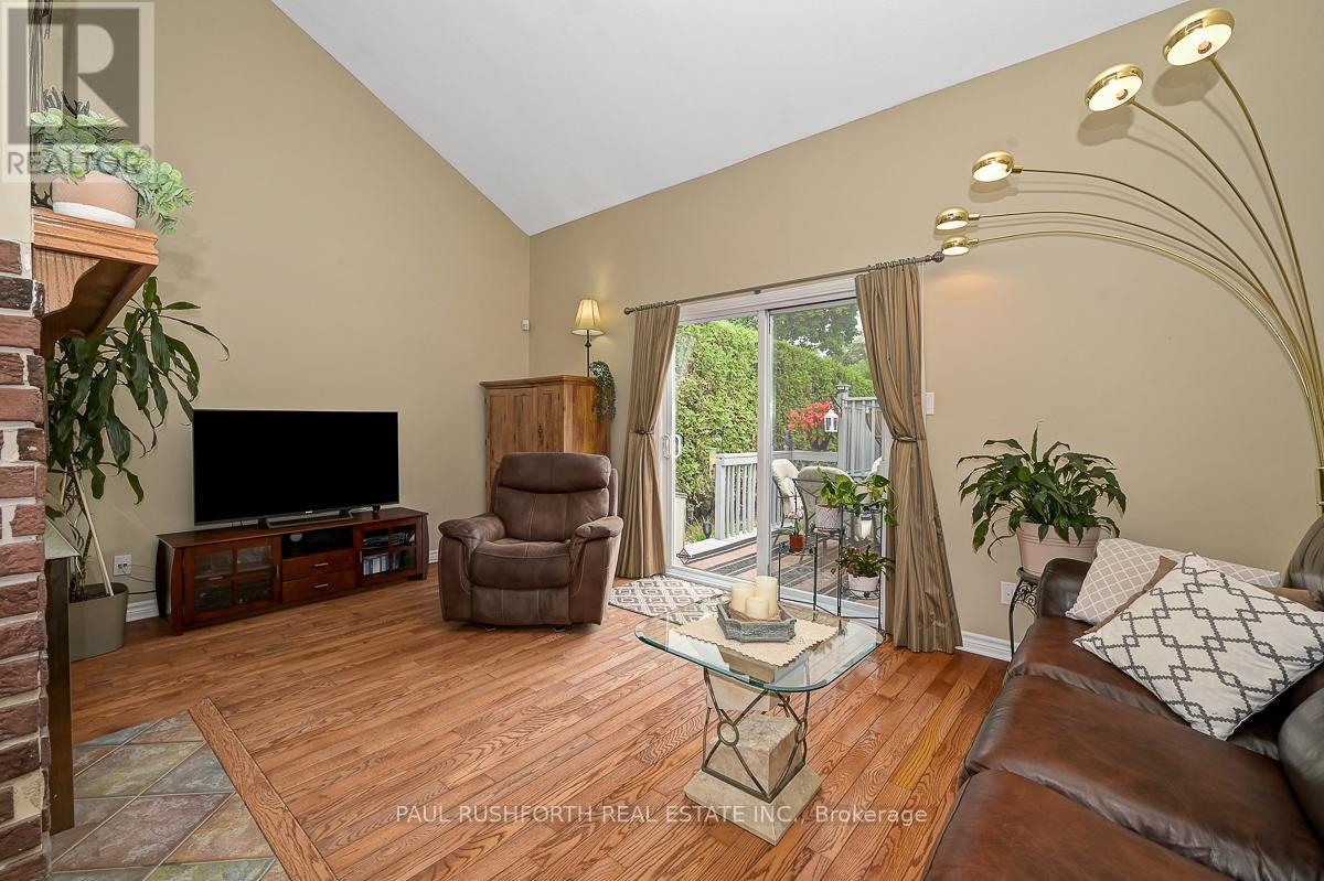 6156 Vineyard Drive
