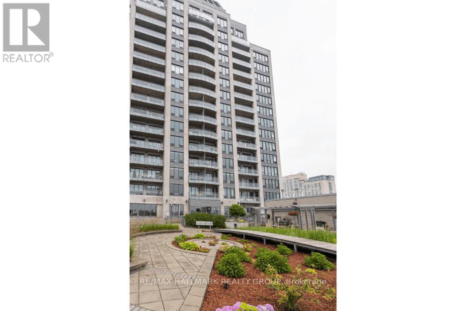 1404 - 90 George Street