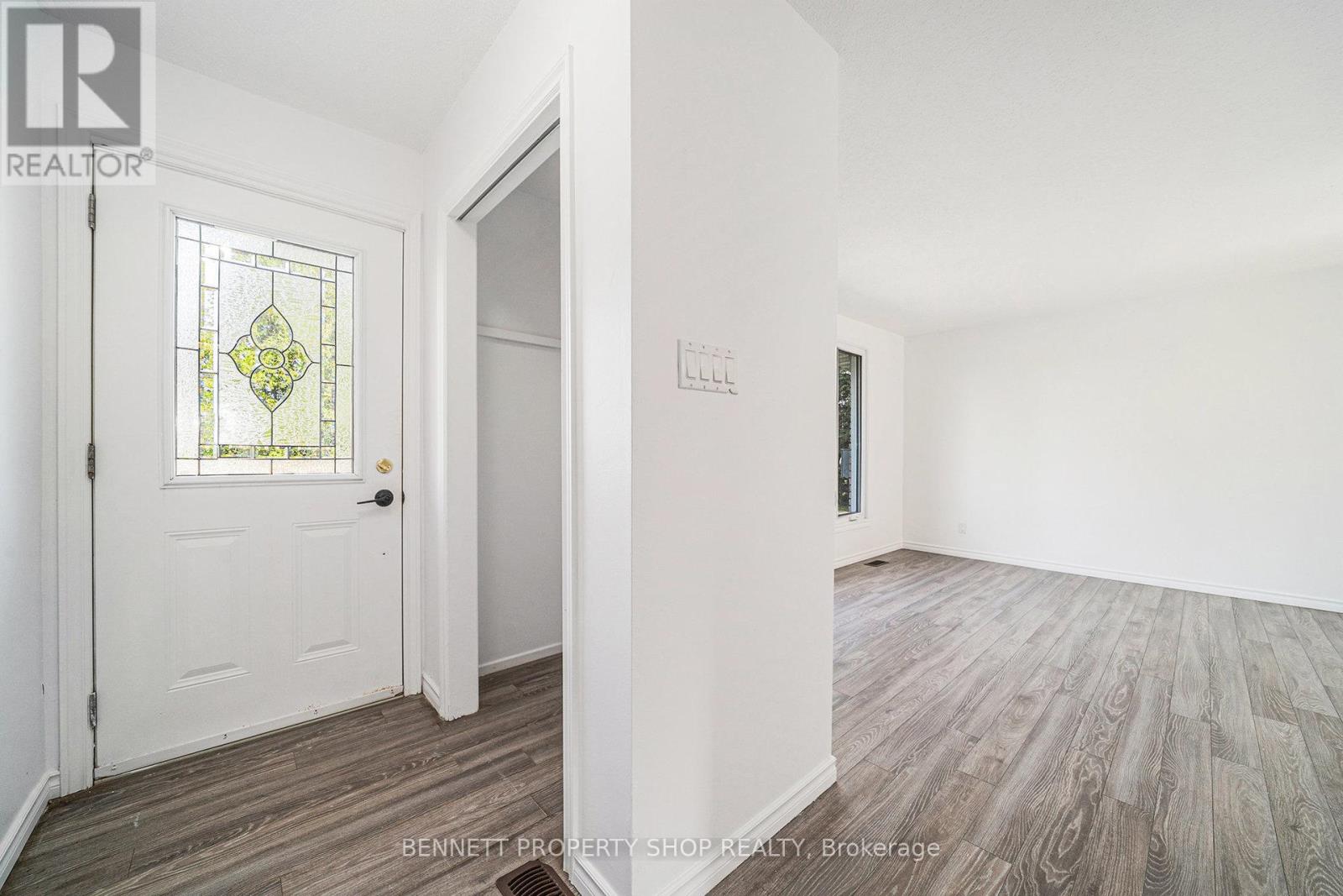 3316 Gregoire Road