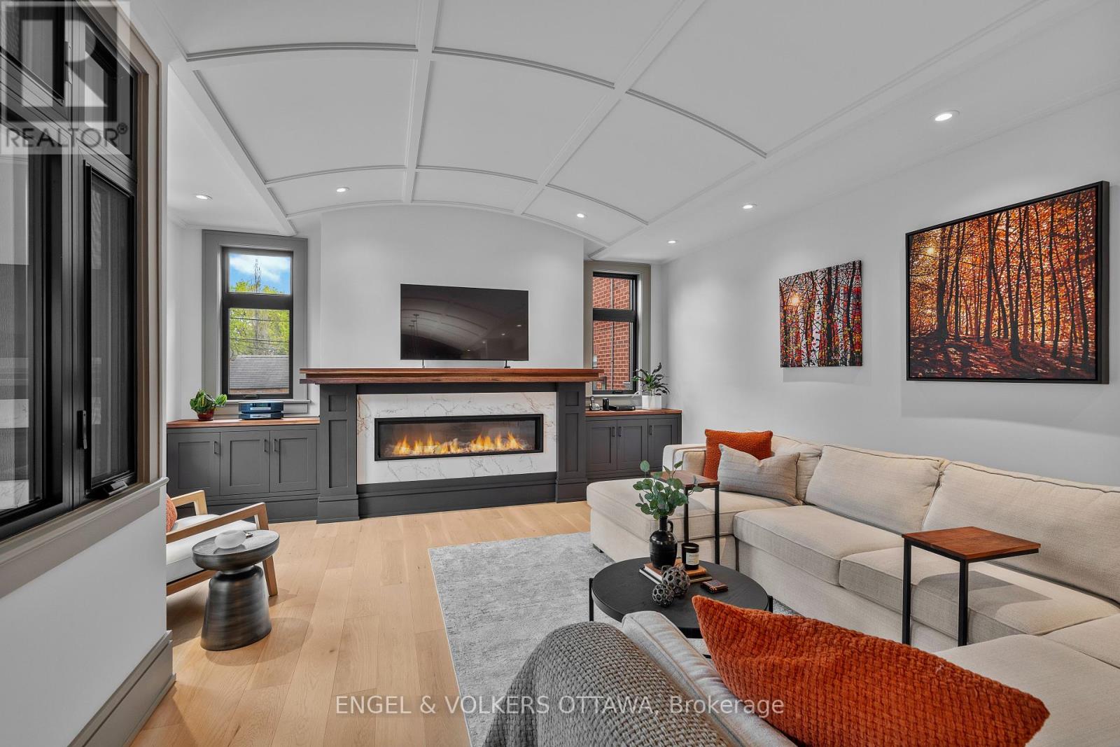 37 Clarendon Avenue