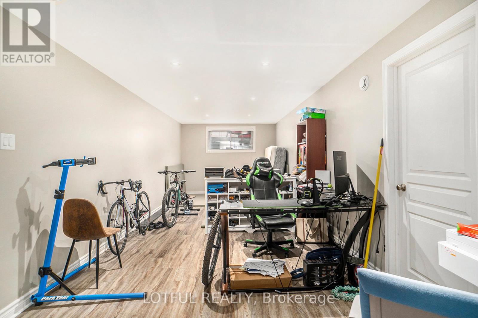 336 Rainrock Crescent