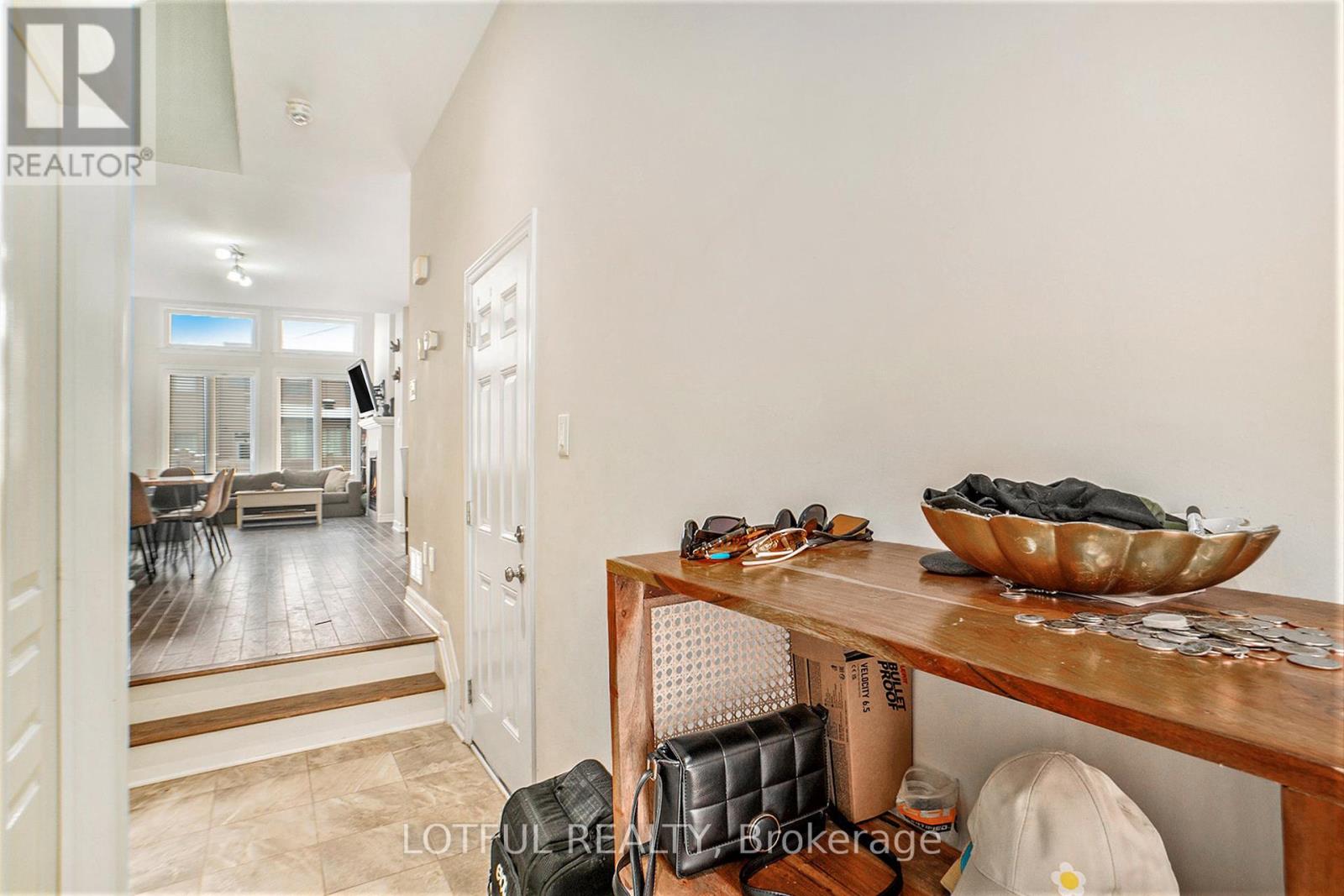 336 Rainrock Crescent