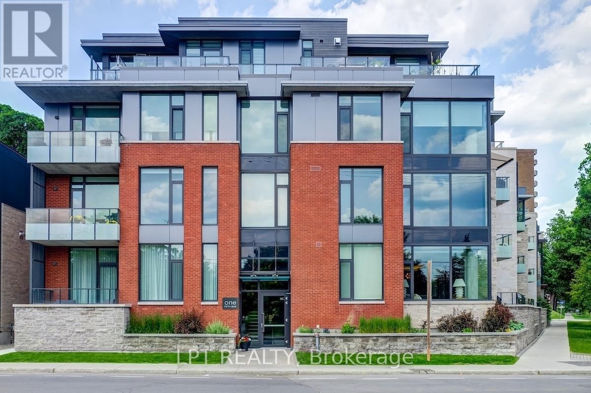 205 - 1 Fifth Avenue