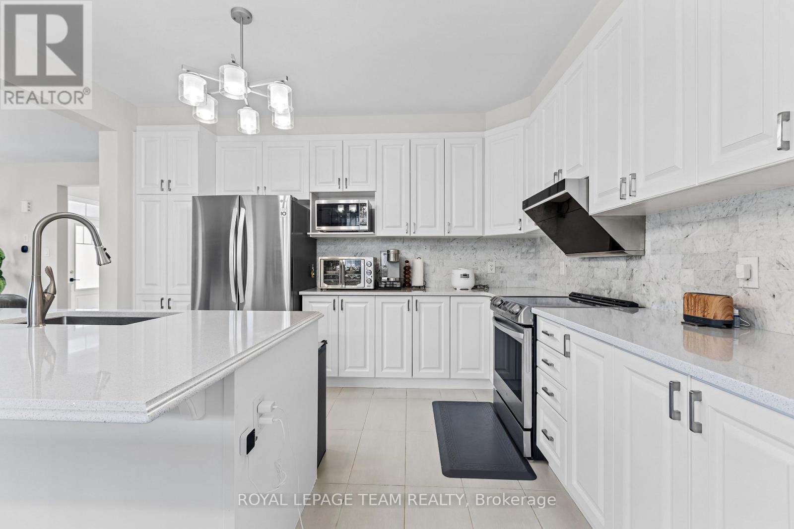 526 Alcor Terrace