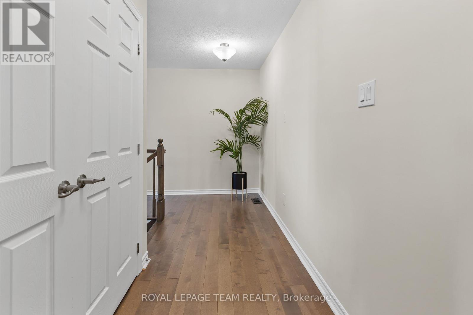 526 Alcor Terrace