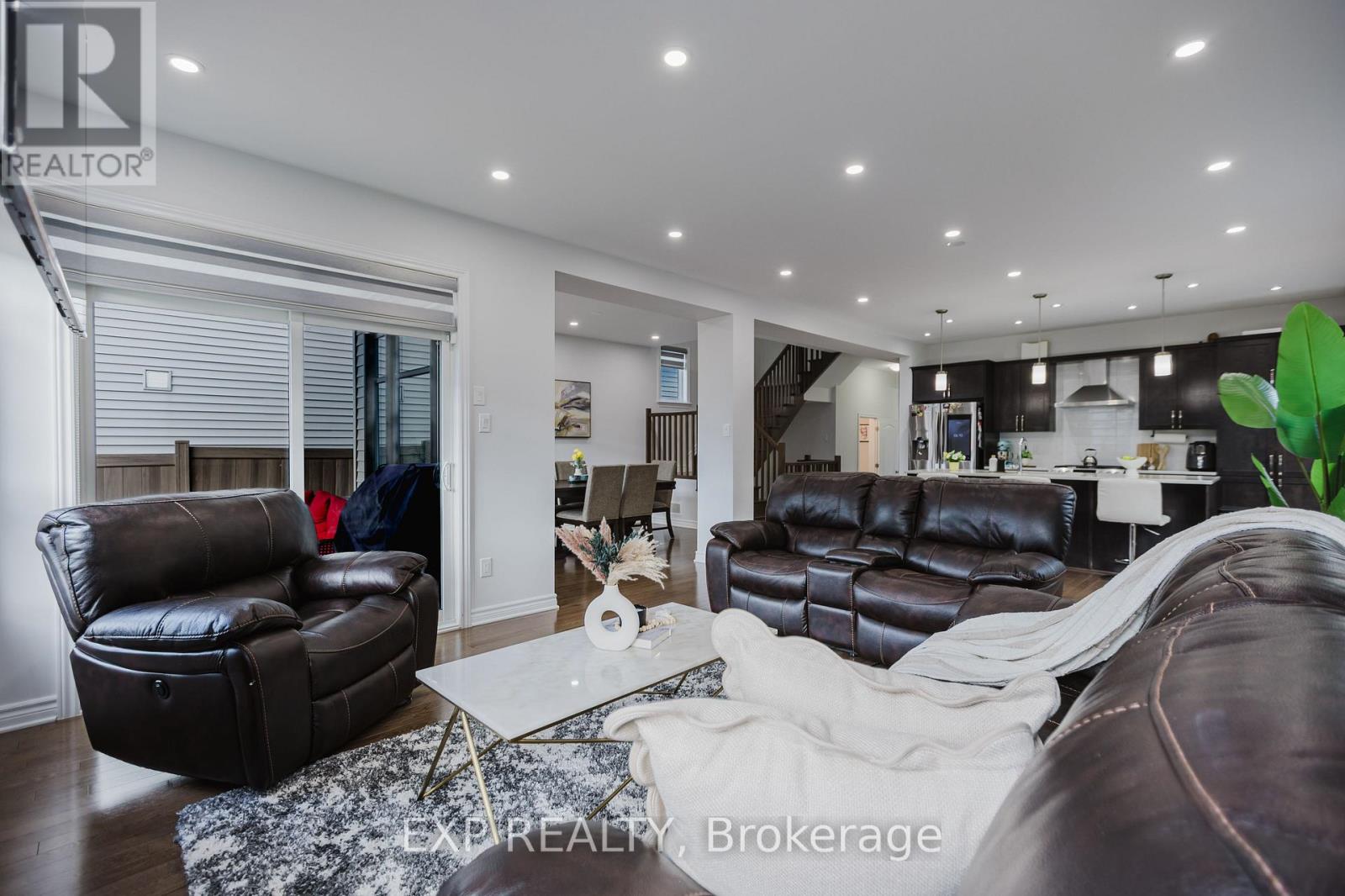 80 Palfrey Way