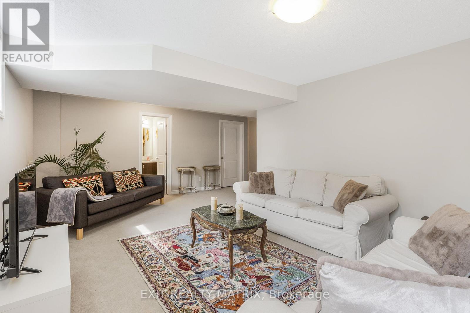 682 Decoeur Drive