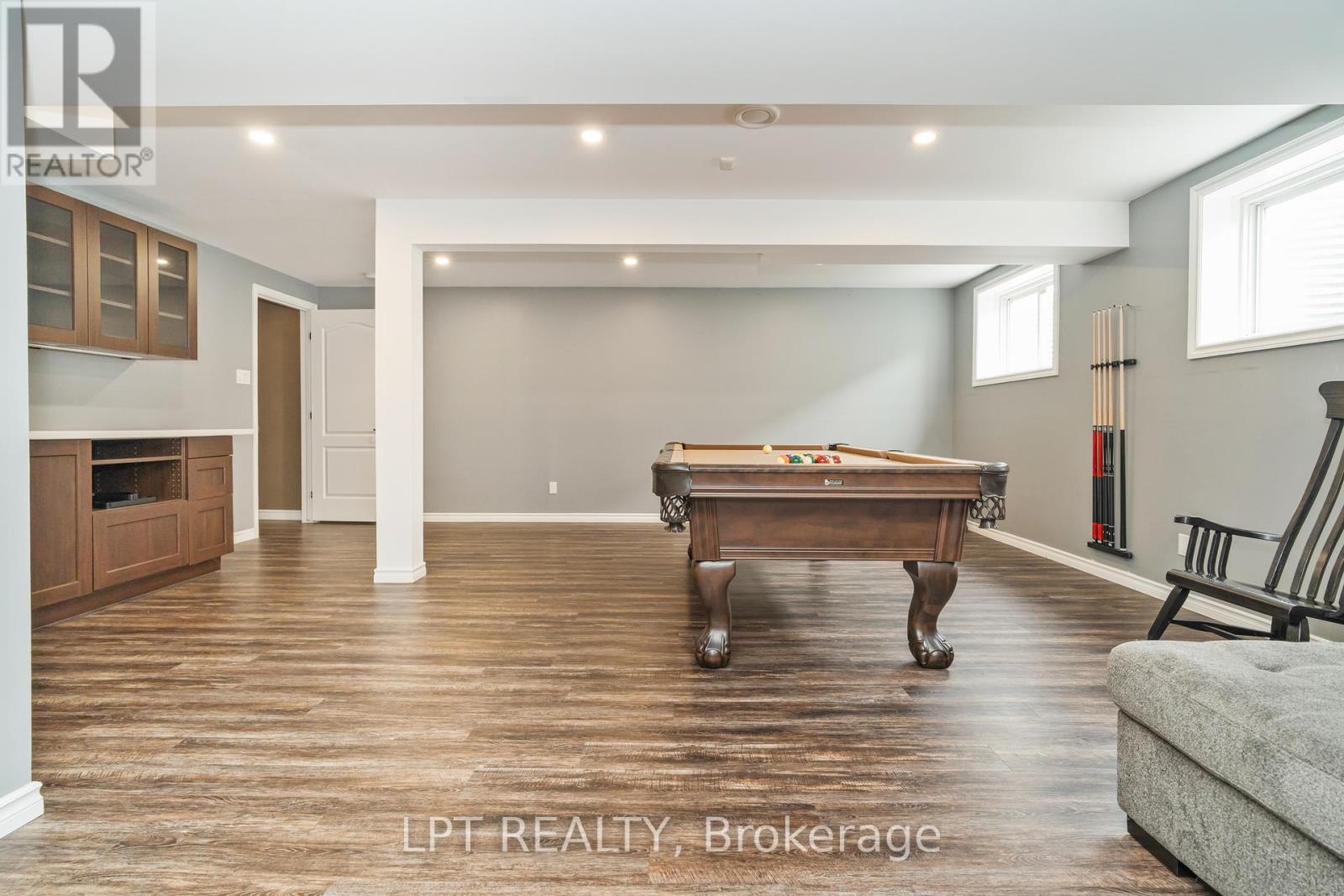 140 Montargis Circle