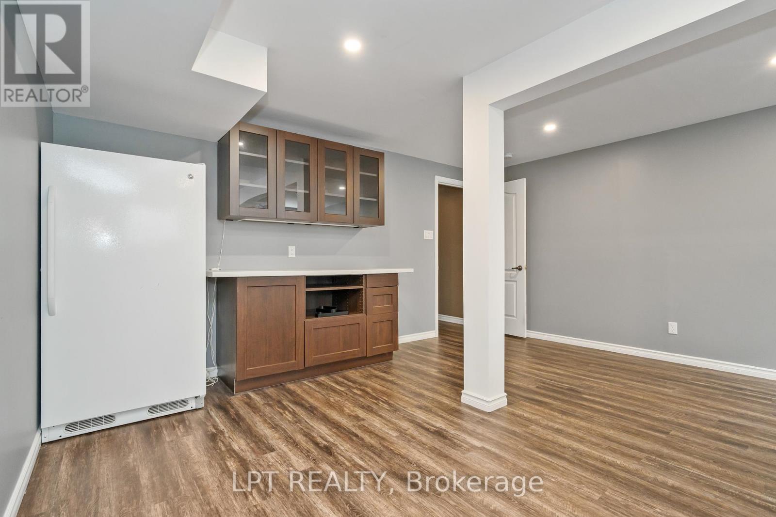 140 Montargis Circle