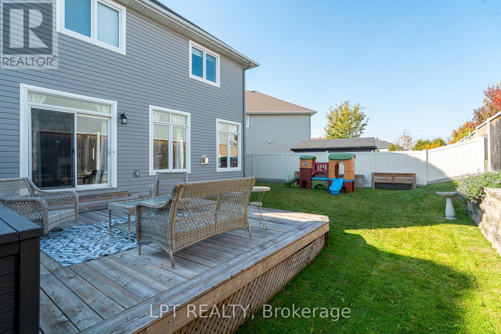 140 Montargis Circle