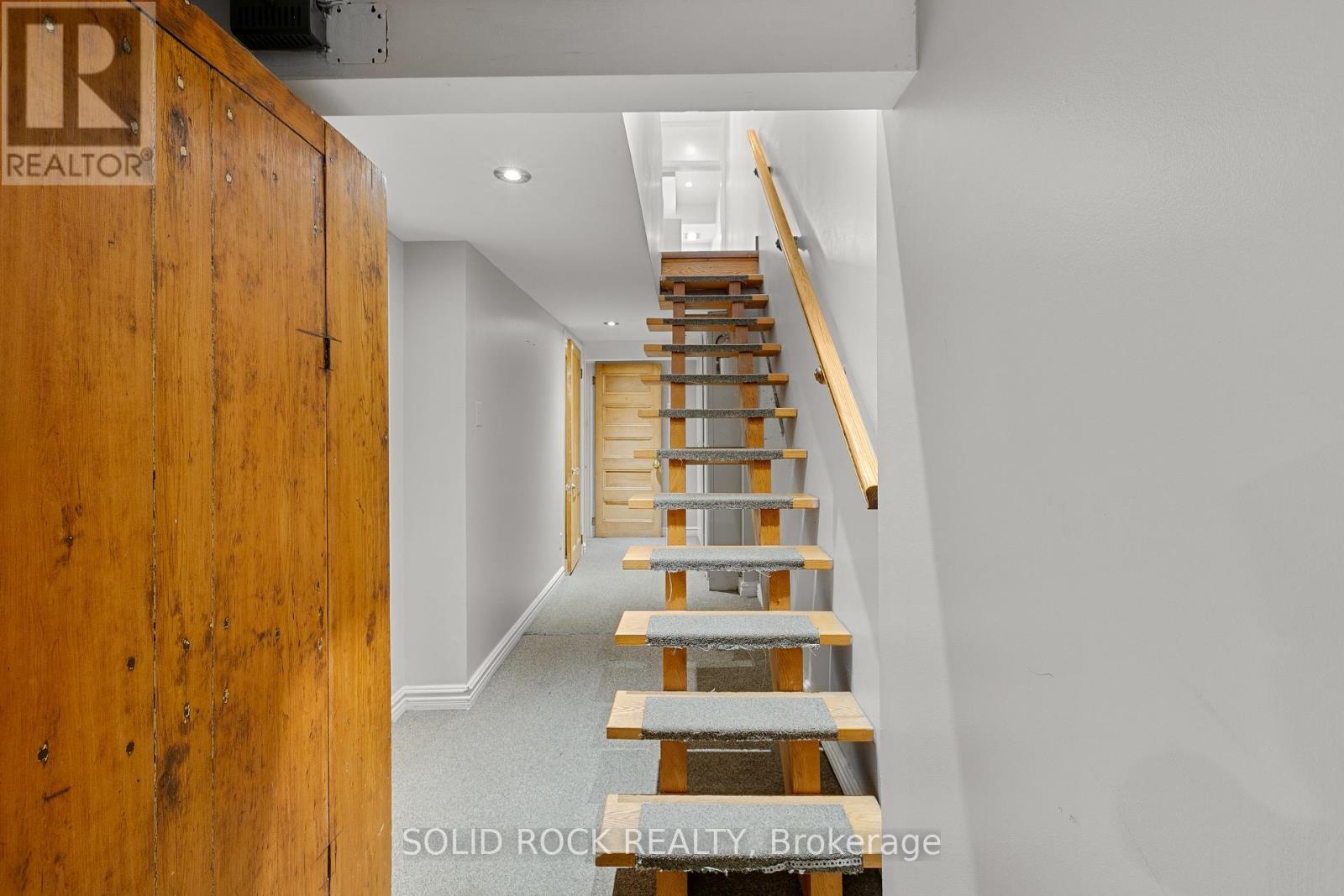 541 Besserer Street