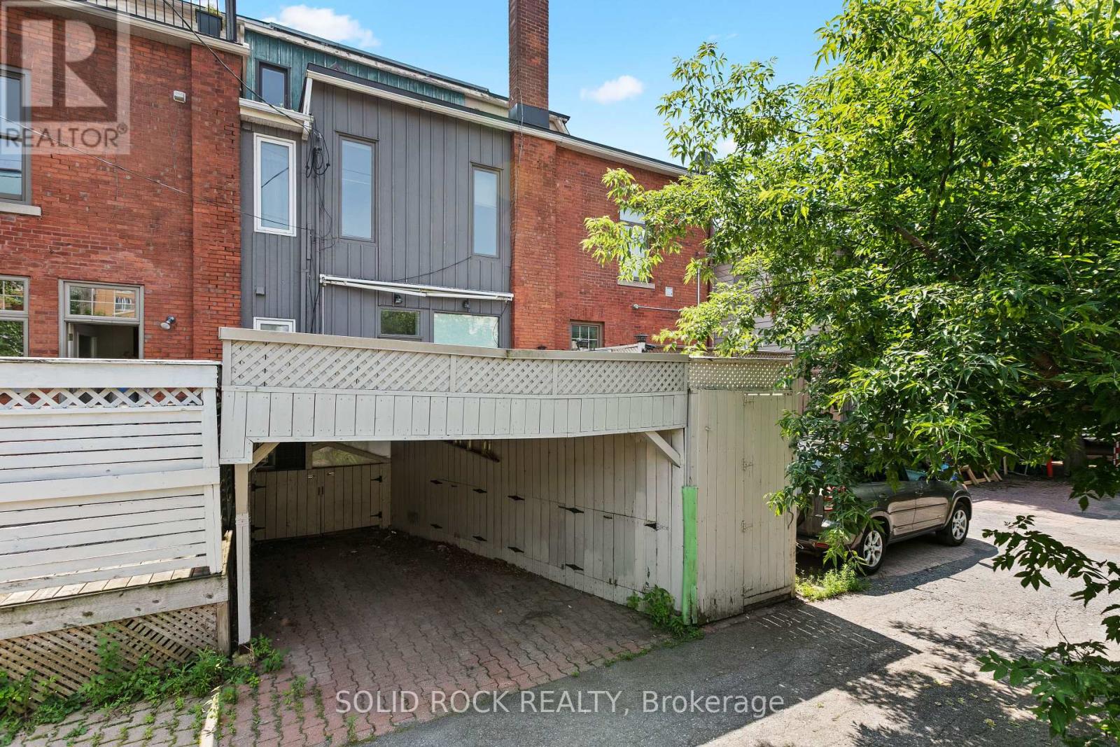 541 Besserer Street