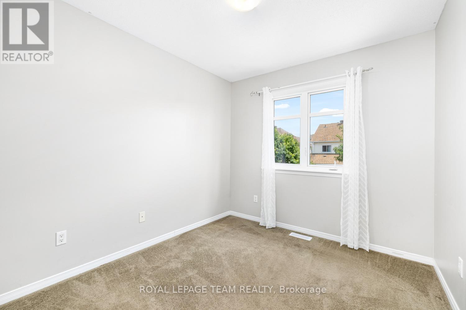 207 Portrush Avenue