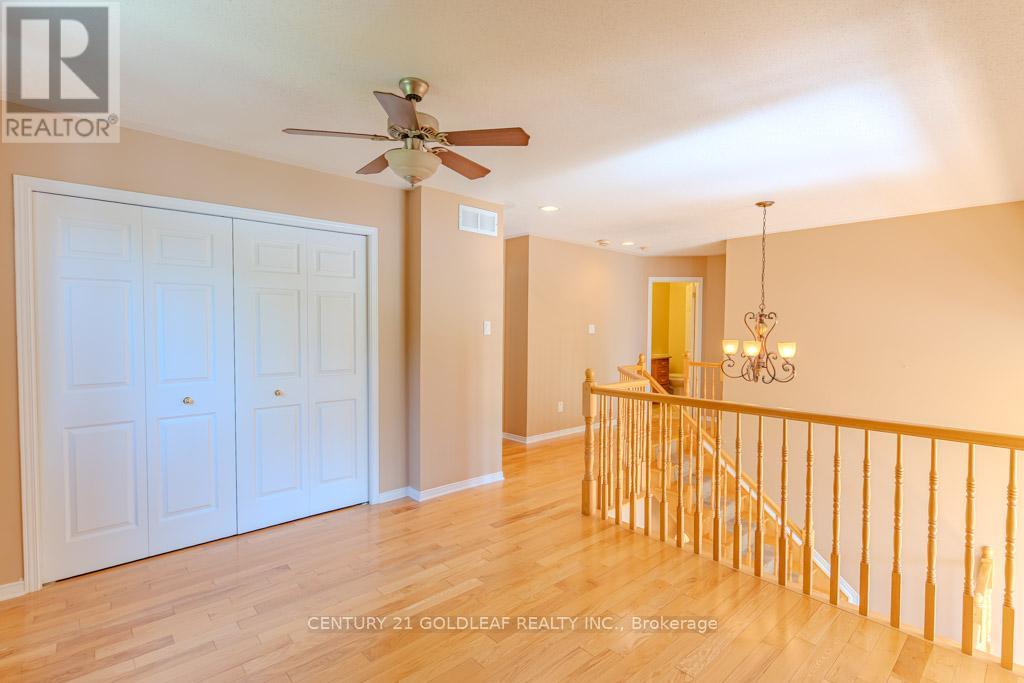 681 Aquaview Drive