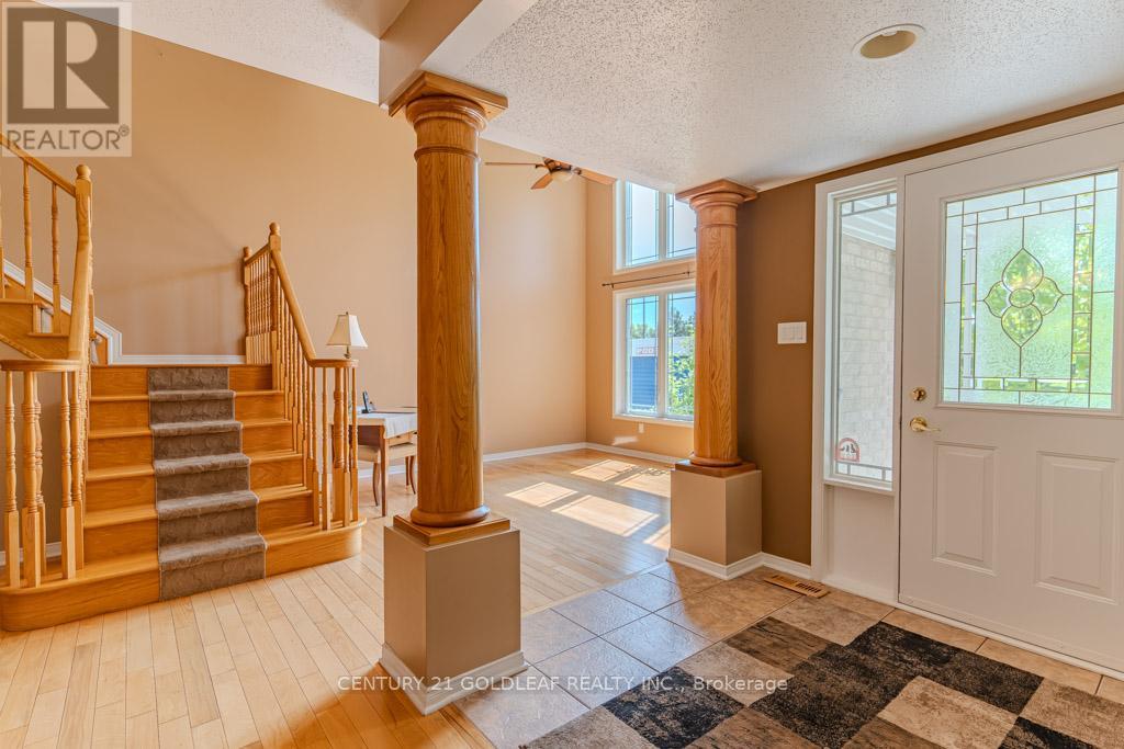 681 Aquaview Drive
