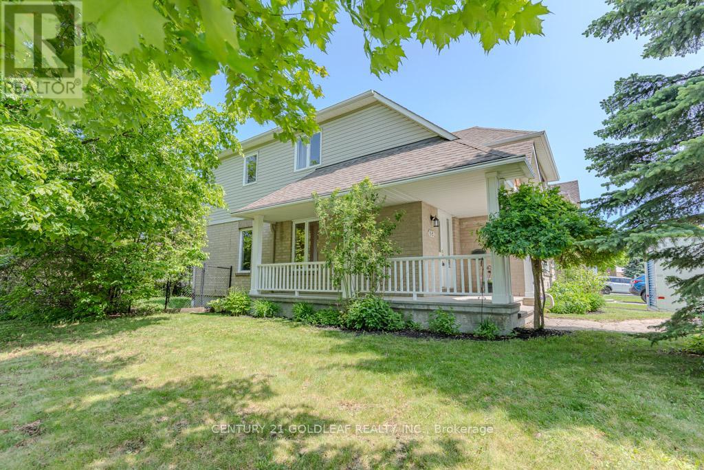 681 Aquaview Drive