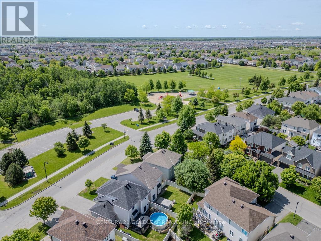 681 Aquaview Drive