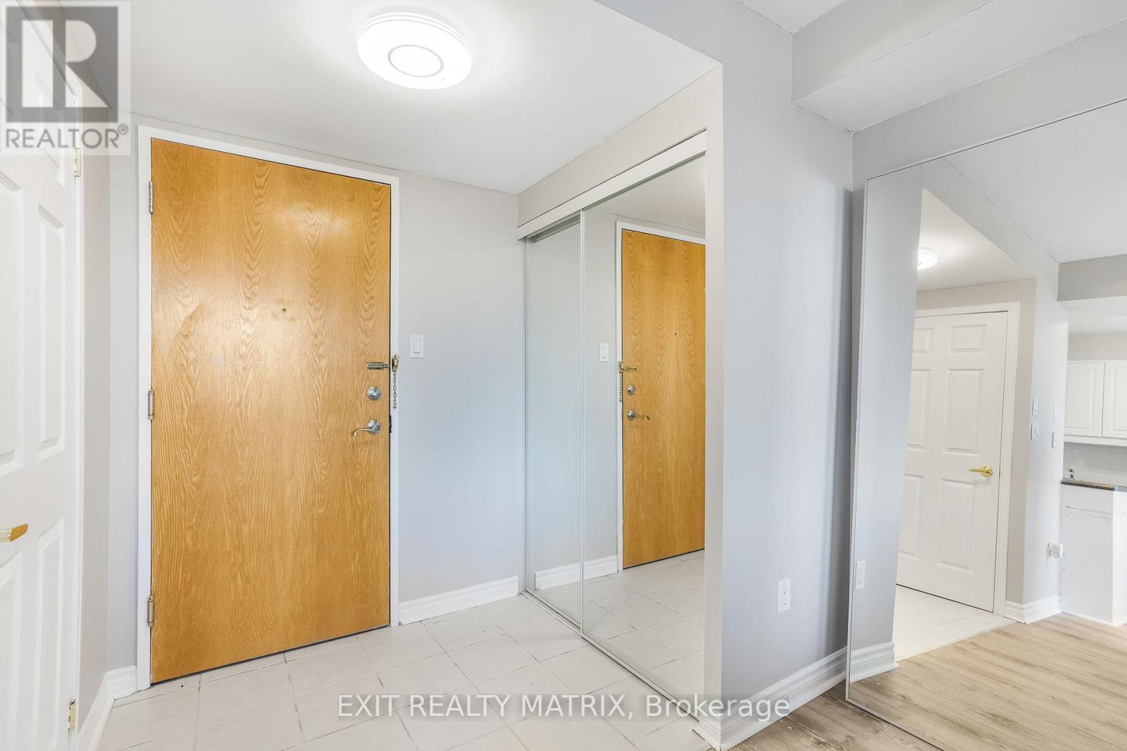 501 - 2759 Carousel Crescent