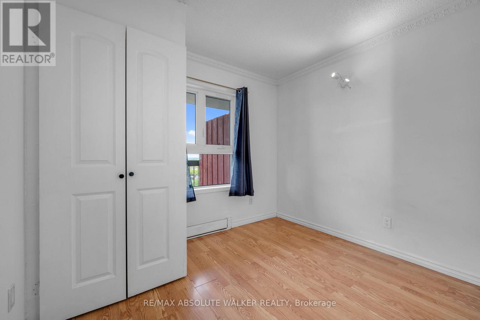 1606 - 158c Mcarthur Avenue