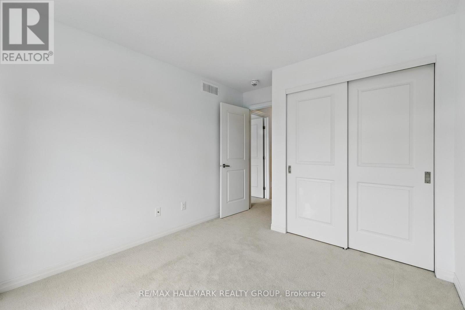 1022 Cobble Hill Drive