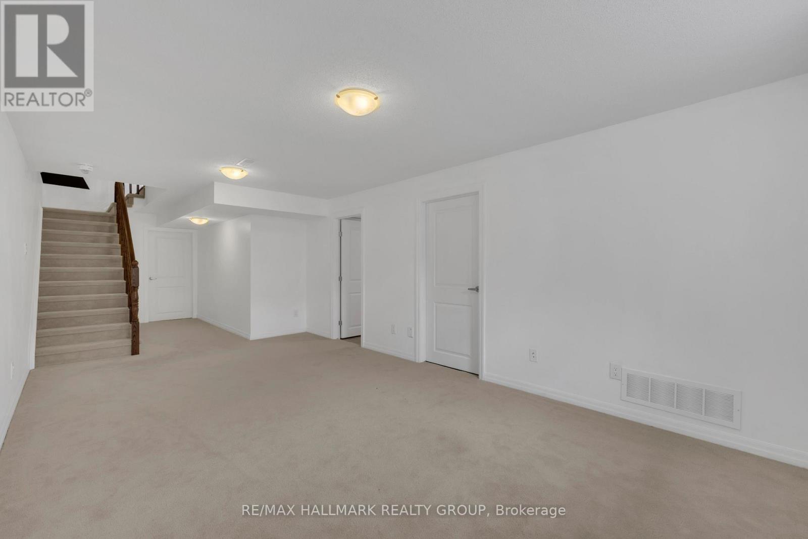 1022 Cobble Hill Drive