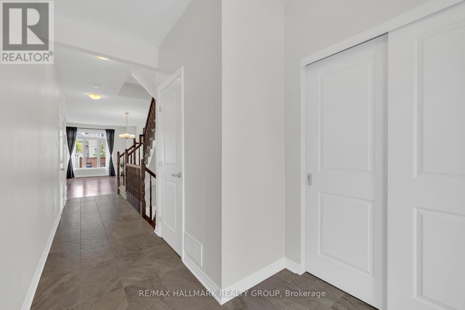 1022 Cobble Hill Drive
