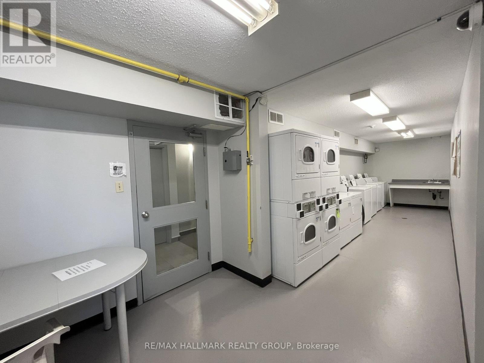 108 - 345 Centrum Boulevard